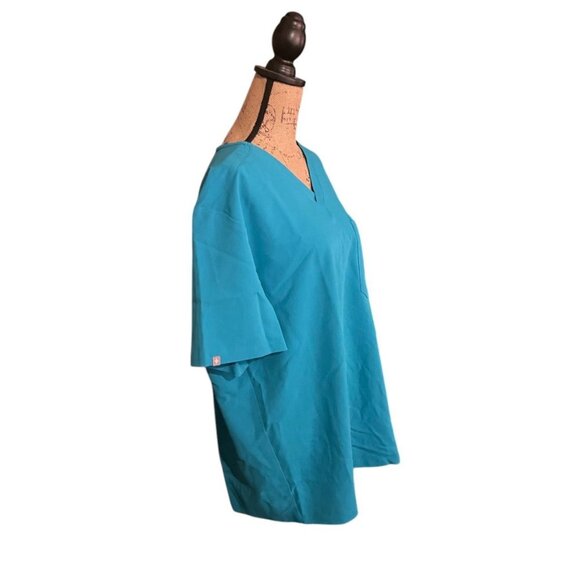 Figs Technical‎ Collection Scrub Top - Picture 3 of 6